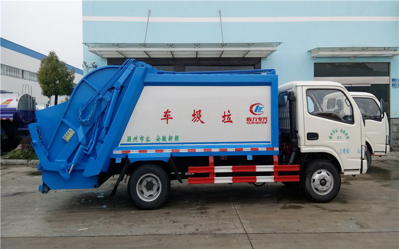 興城國五環衛垃圾車 新款上市，打造綠色環保新標桿